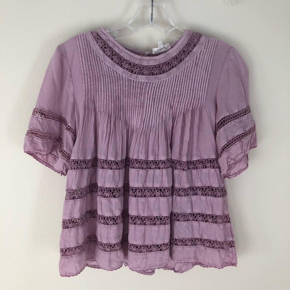 Adorable Purple Aritzia Short Sleeve Shirt